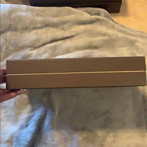 Authentic Louis Vuitton box - Picture 2 of 3